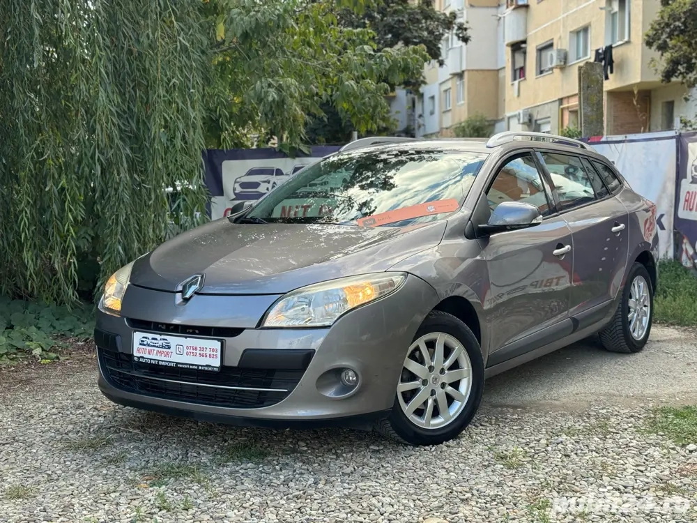 Renault Megane   2011   1.5 dCi 110 cp   Euro 5   RATE * GARANTIE Renault Megane   2011   1.5 dCi 110 cp   Euro 5   RATE * GARANTIE