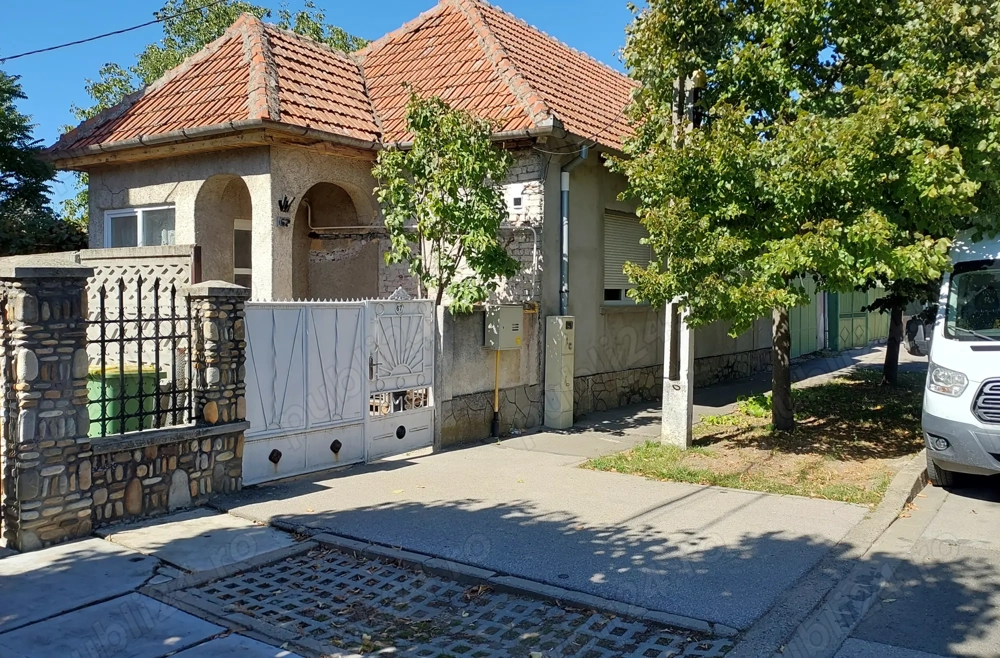 Vând casă+teren în Timișoara 