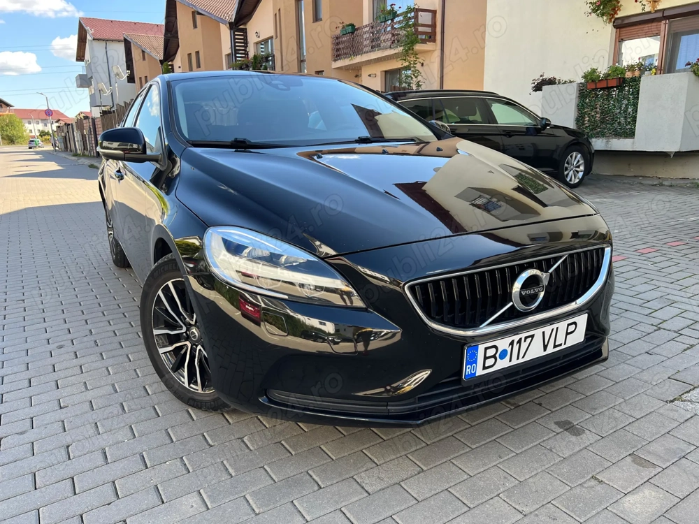 Volvo V40 Diesel Automat Negru