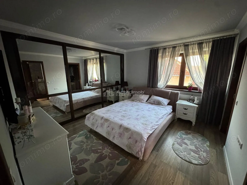 Casa individuala cu 4 camere – zona Partos