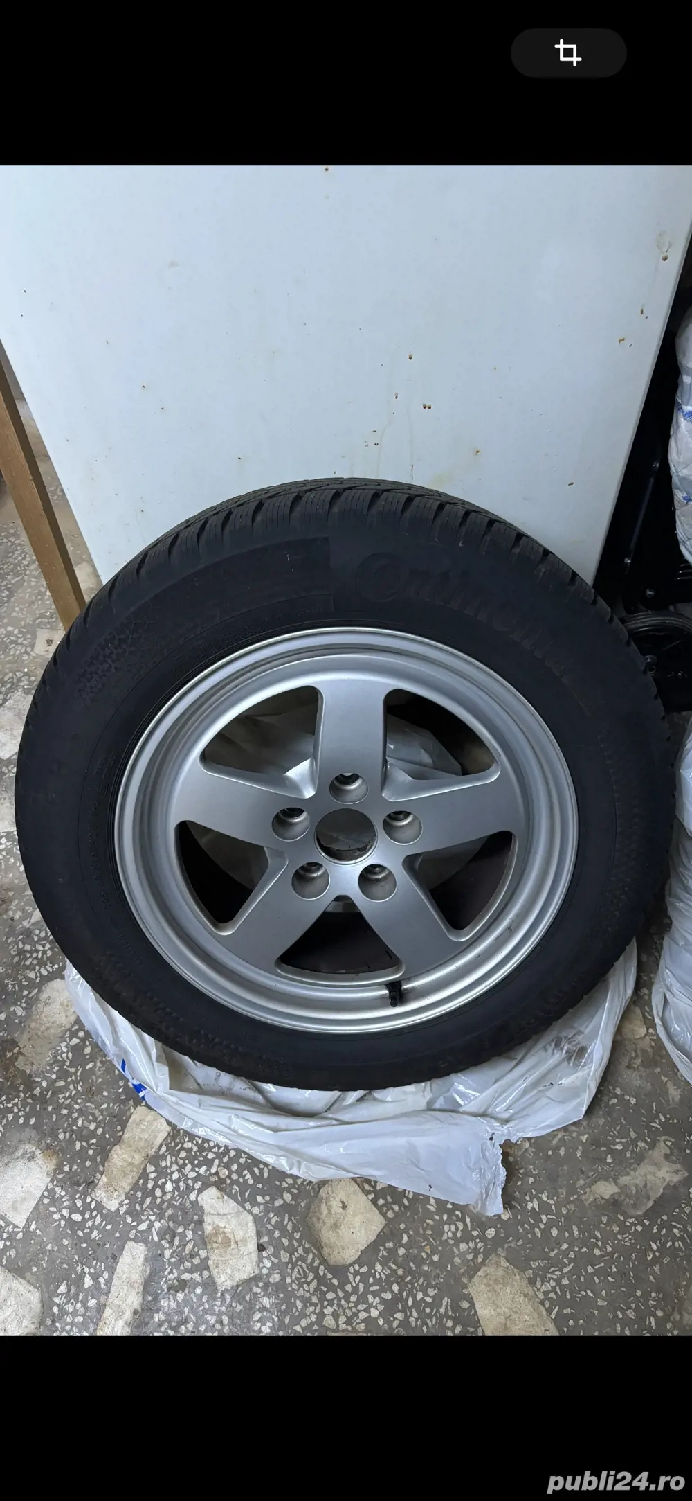 Jante Audi A4 B9 cu anvelope de iarnă 205/60/16