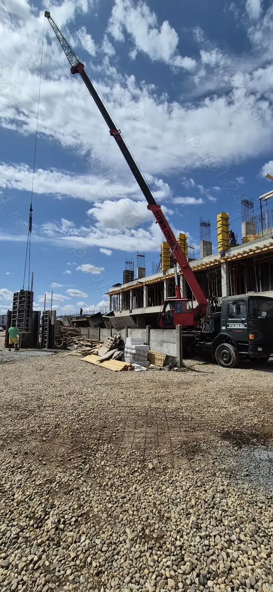 Angajam Macaragiu - Automacara Hydrom 18t 