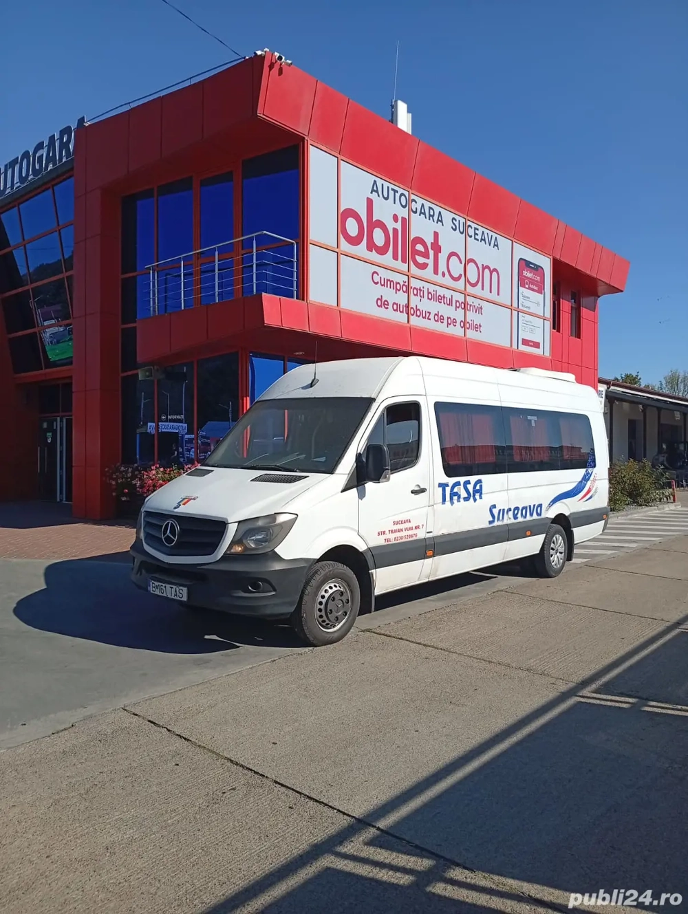 Microbuz Mercedes Benz C516