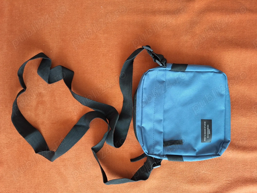 Gentuta model 3 SNSY DSGN Studio