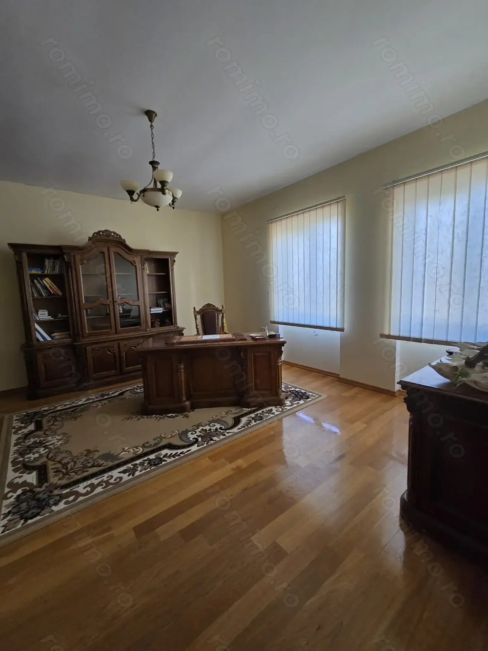 Cenad-Casa Spatii Birouri- 150mp-teren 1065mp