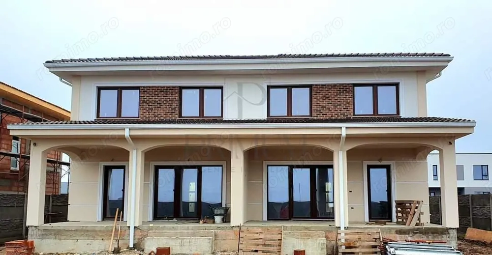 Duplex deosebit - spatios - toate utilitatile - finisaje premium