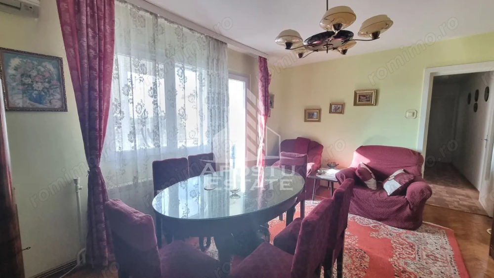 Aparatament 3 camere, centrala proprie, zona Circumvalatiunii