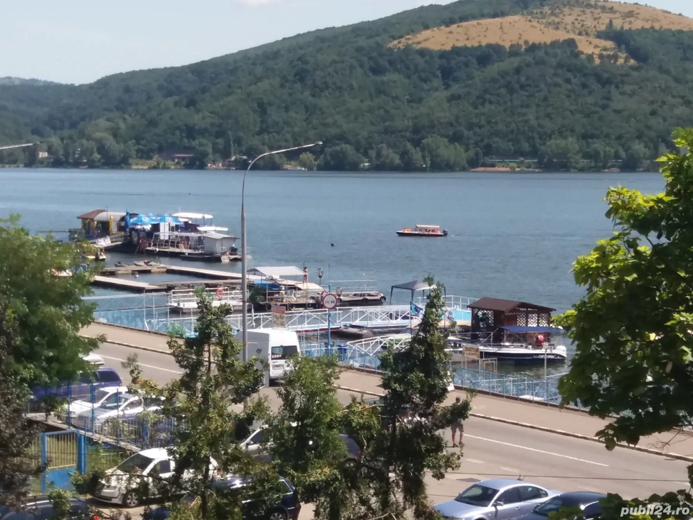 Inchiriere pe termen lung apartament pe faleza Dunarii