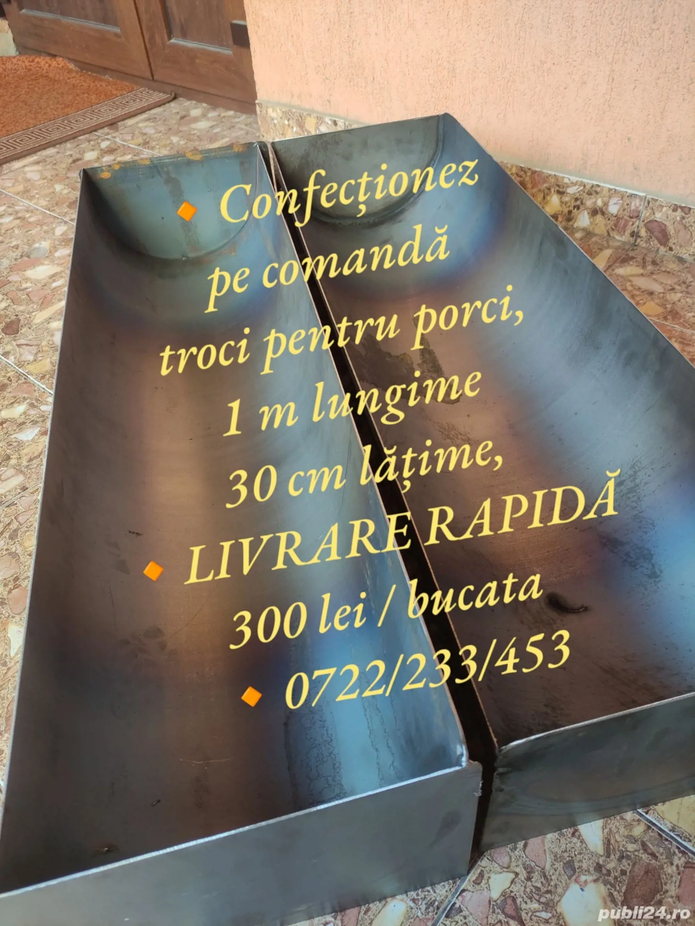 Troacă pentru porci Troacă pentru porci