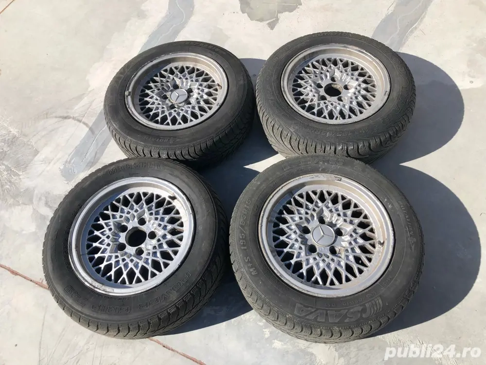 Vand 4 roți pe 15, (ventile din metal)  cu tot cu cauciucuri de iarnă cu  400 de lei bucata 