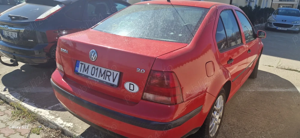 Vand woltwagen bora 2.0 benzina Vand woltwagen bora 2.0 benzina