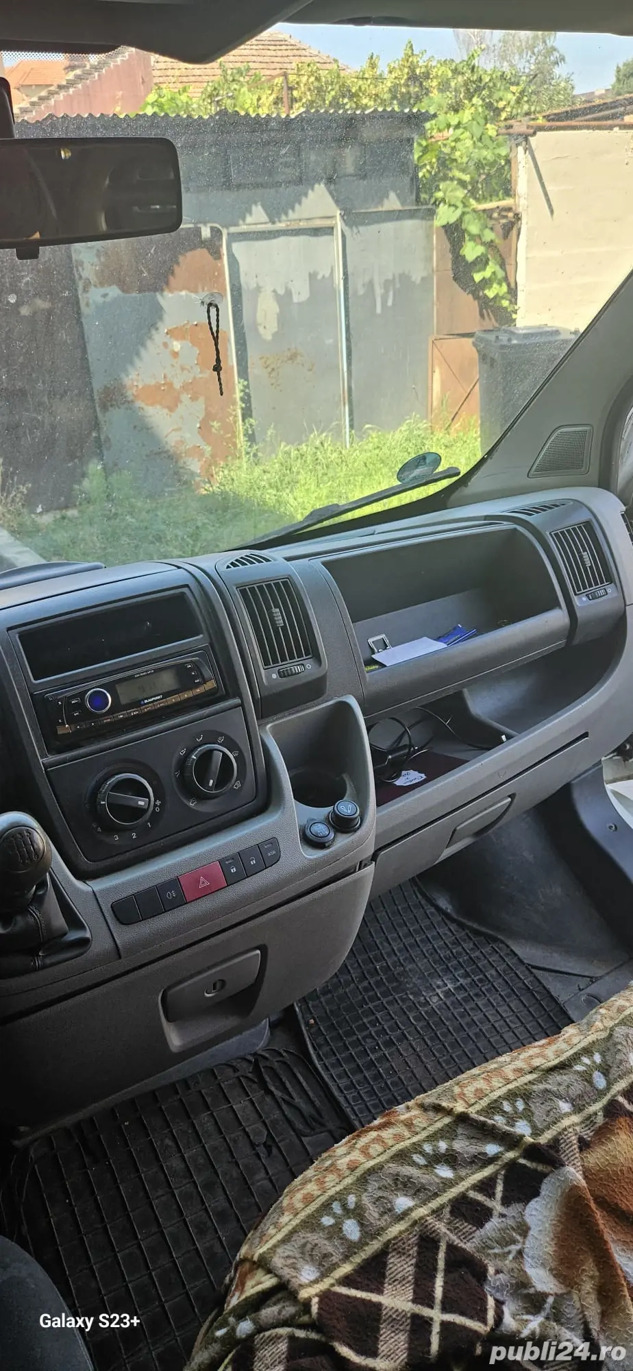 vând  fiat ducato în  stare  foarte  bună  mai multe detali la telefon