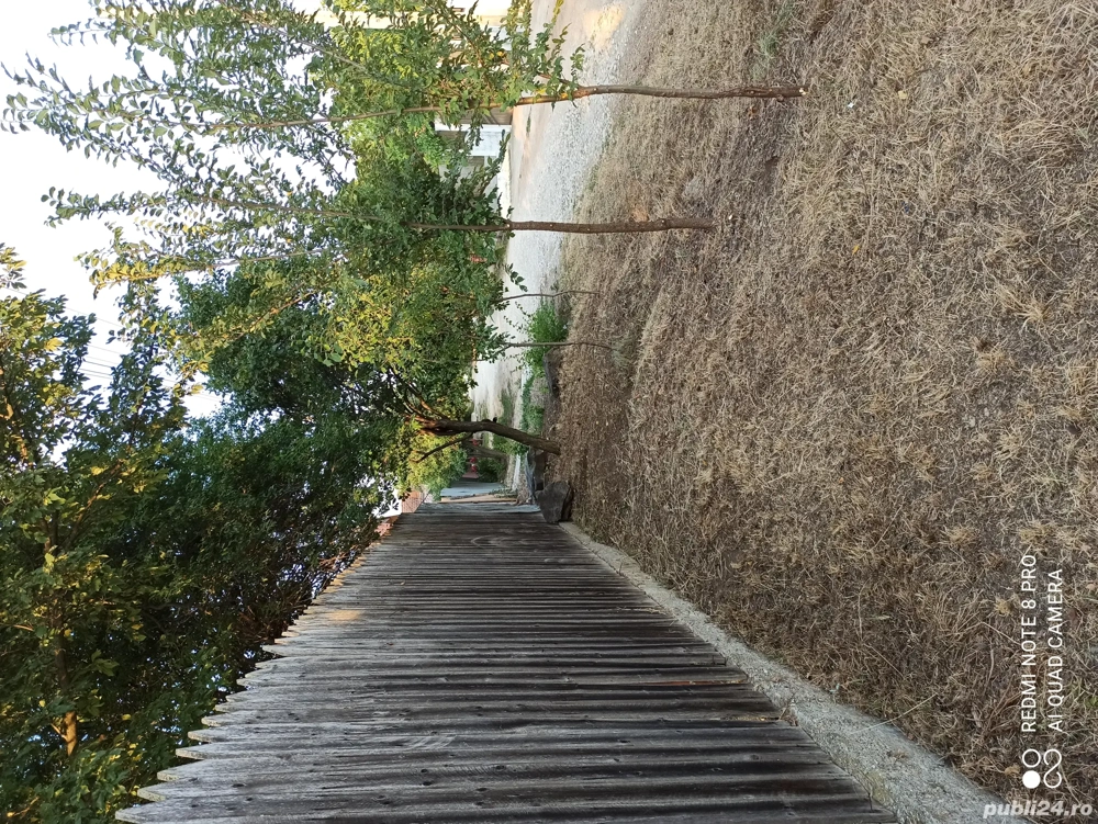 vand teren intravilan comuna varvoru de jos sat criva