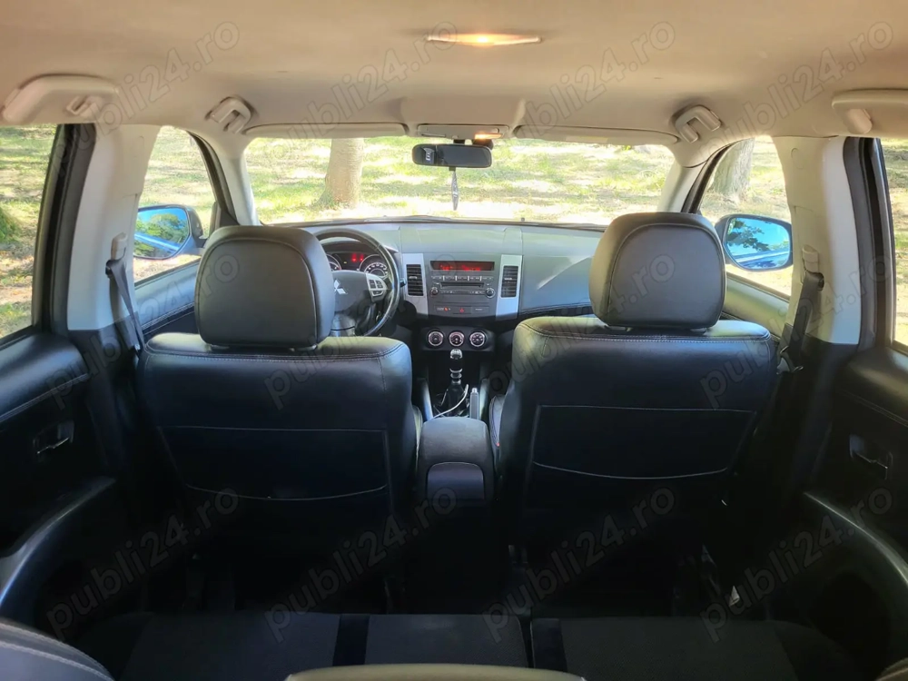 Mitsubishi outlander 