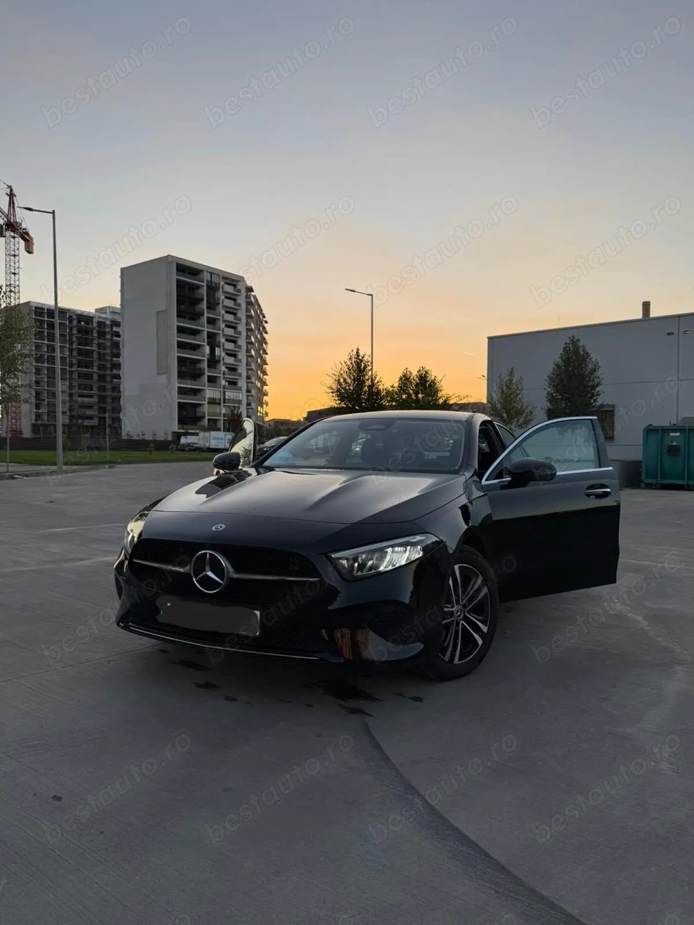 Vand Mercedes-Benz A180 Mild-Hybrid 2024