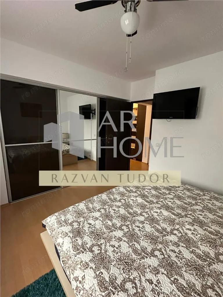 Apartament 2 camere, bloc 1984, in Ploiesti, zona centrala ,P-ta Mihai Vitezul