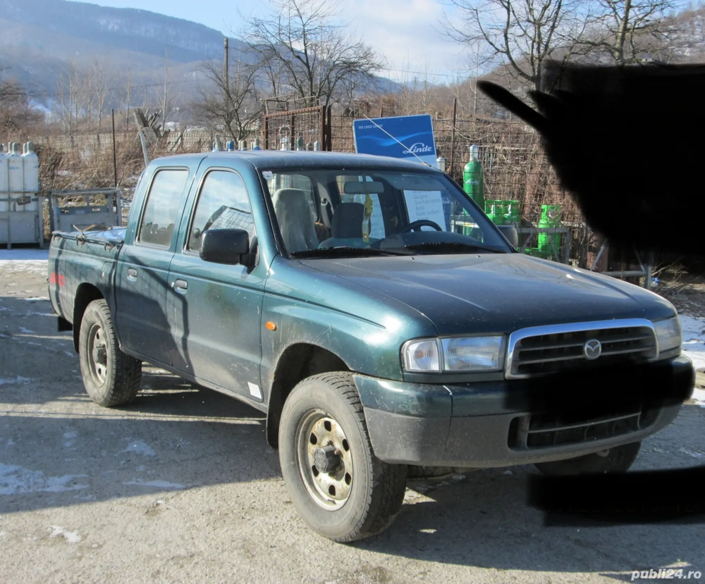 Mazda B2500 de vânzare 