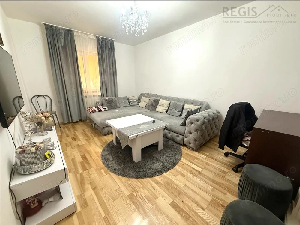 Apartament 2 Camere, Decomandat, Parcare, Astra Brasov Apartament 2 Camere, Decomandat, Parcare, Astra Brasov