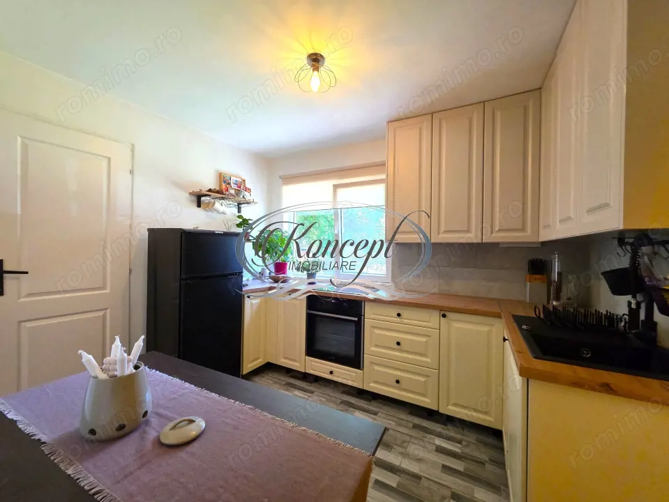 Apartament boem la casa,  curte privata si potential de extindere