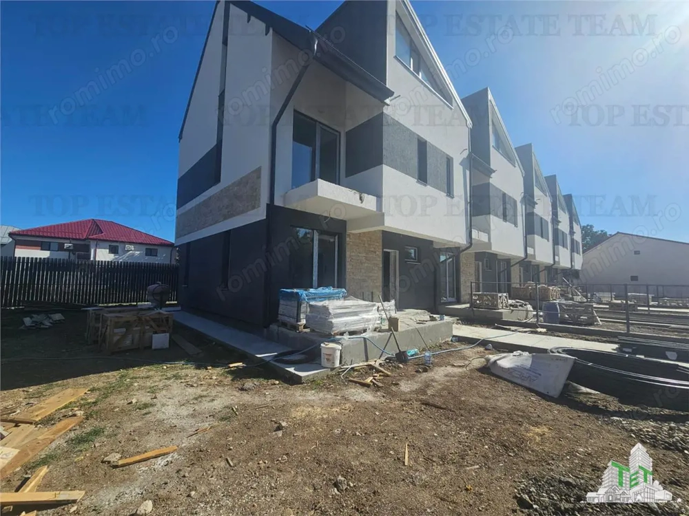 Vila lux 4 camere+mansarda 52mp in Chiajna