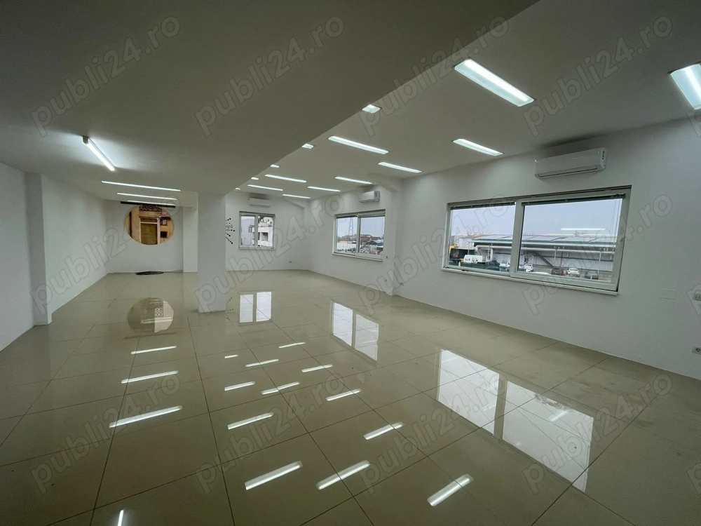 Proprietar inchiriez SAD in Dumbravita 184 mp, 10 locuri parcare incluse! 950 eur   luna! 