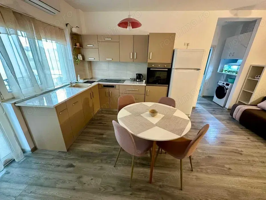  Apartament 3 camere   Giroc LA 2 MINUTE de (fosta Unitate Militară)