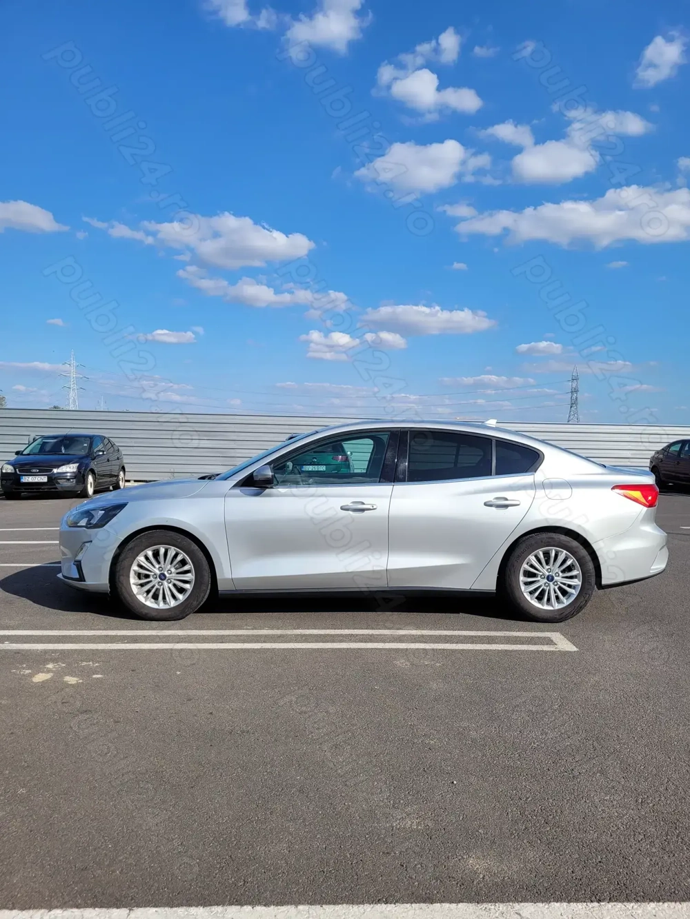 Ford Focus Titanium Business Sedan
