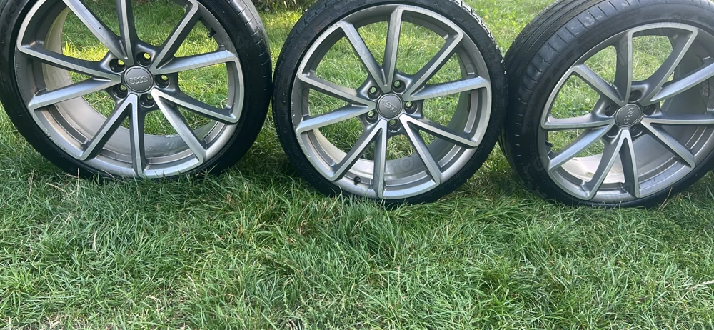 Vând jante 235 55 r19 112x5