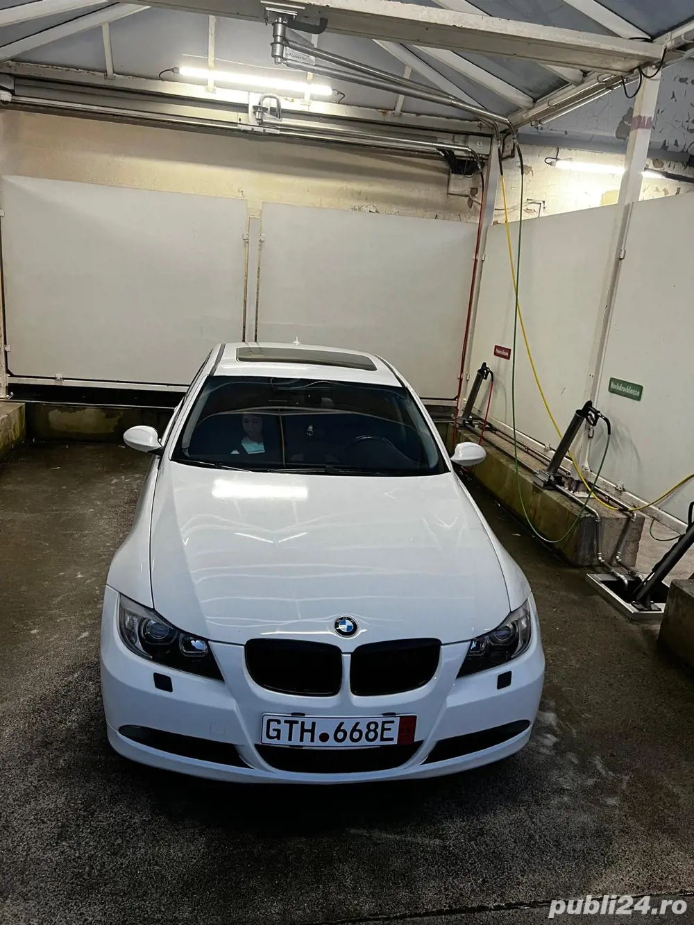 BMW 328 xDrive   250 CP   Trapă + Evacuare sport