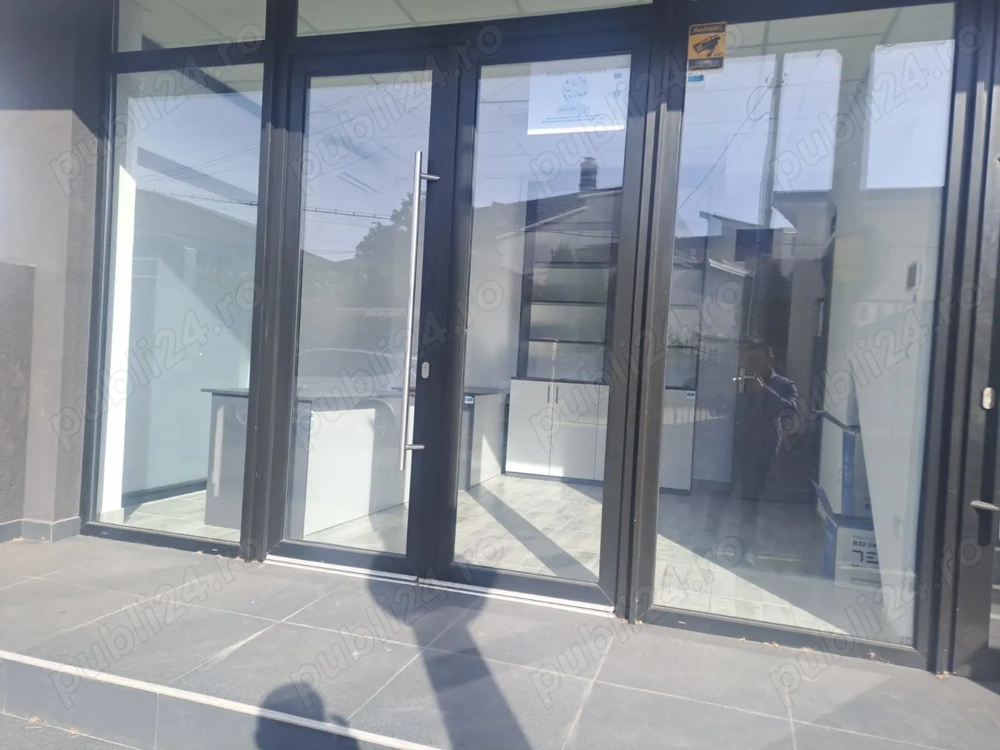 Spațiu birou de inchiriat Spațiu birou de inchiriat