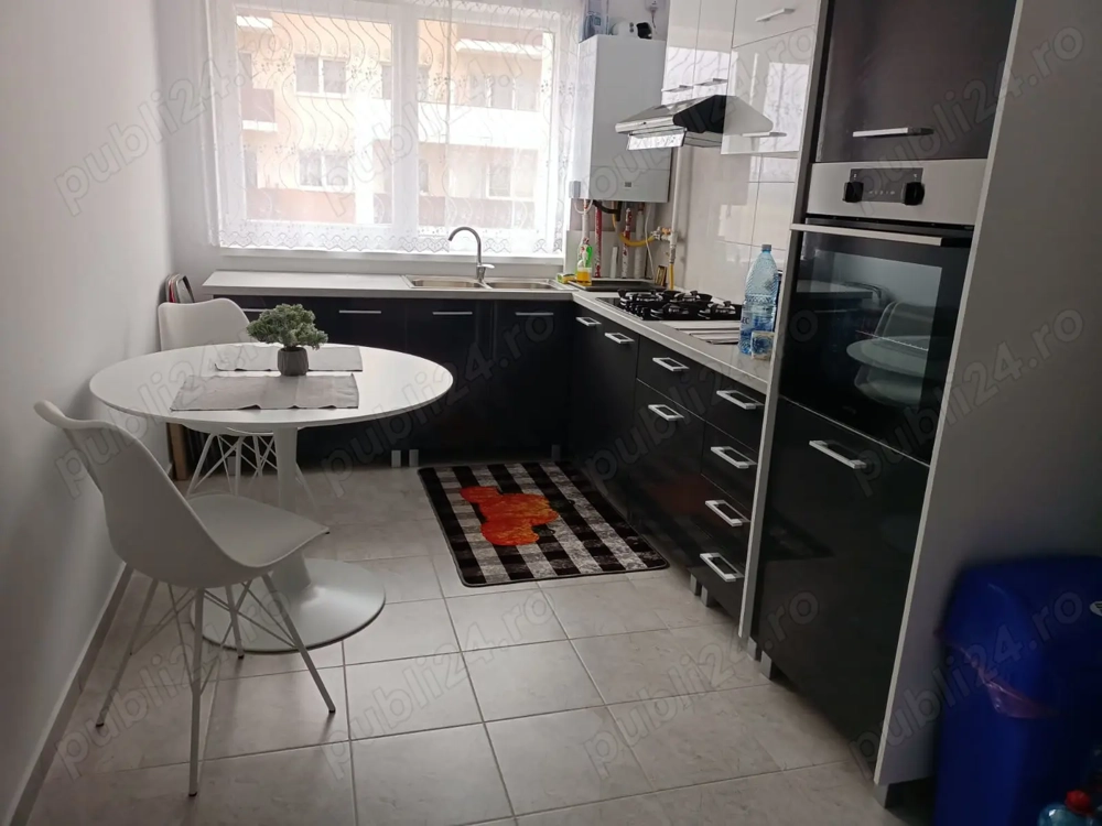 Inchiriez apartament 3 camere mobilat, utilat modern, Subcetate, 75 mp