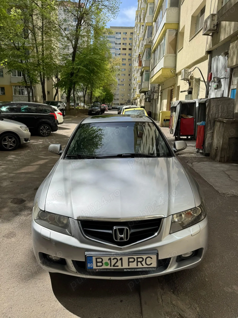 Vând Honda Accordo 2.4 Vând Honda Accordo 2.4