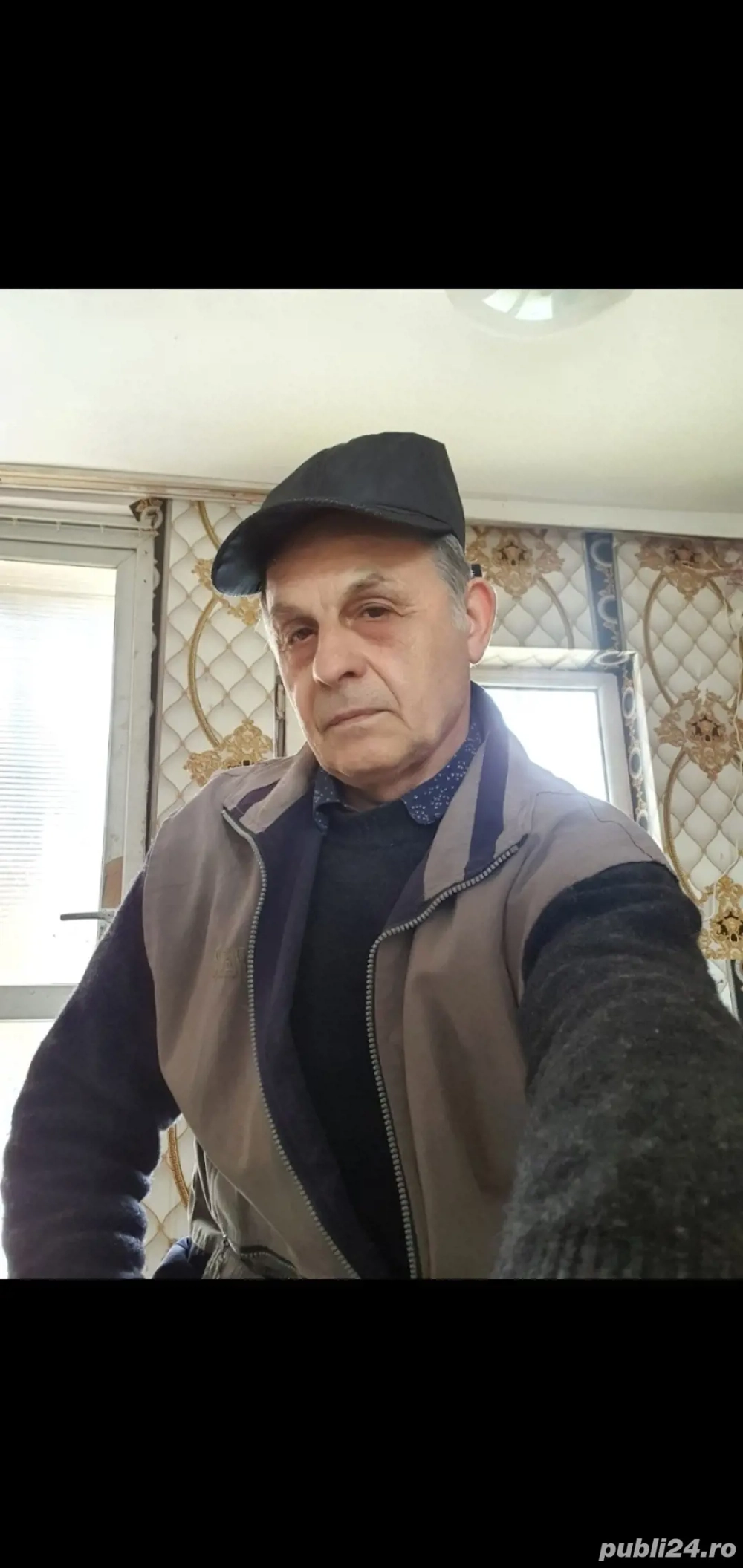 loc de muncă. loc de muncă.