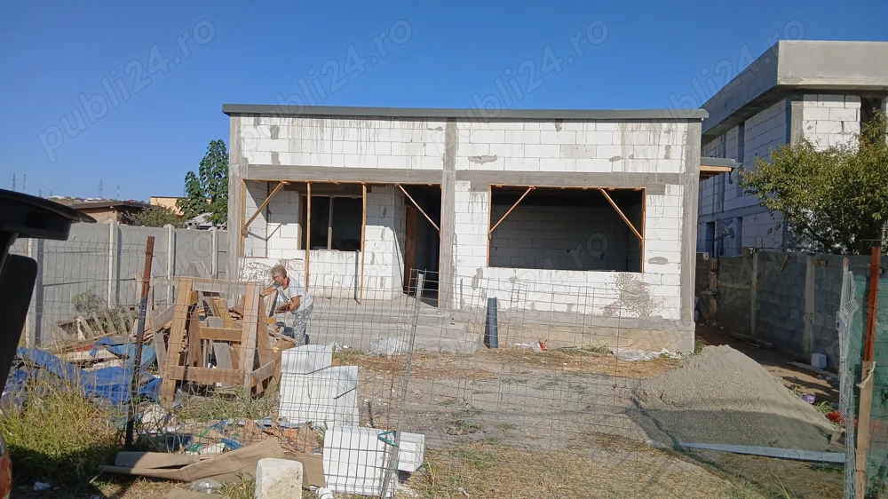 Casa parter la rosu Craiova