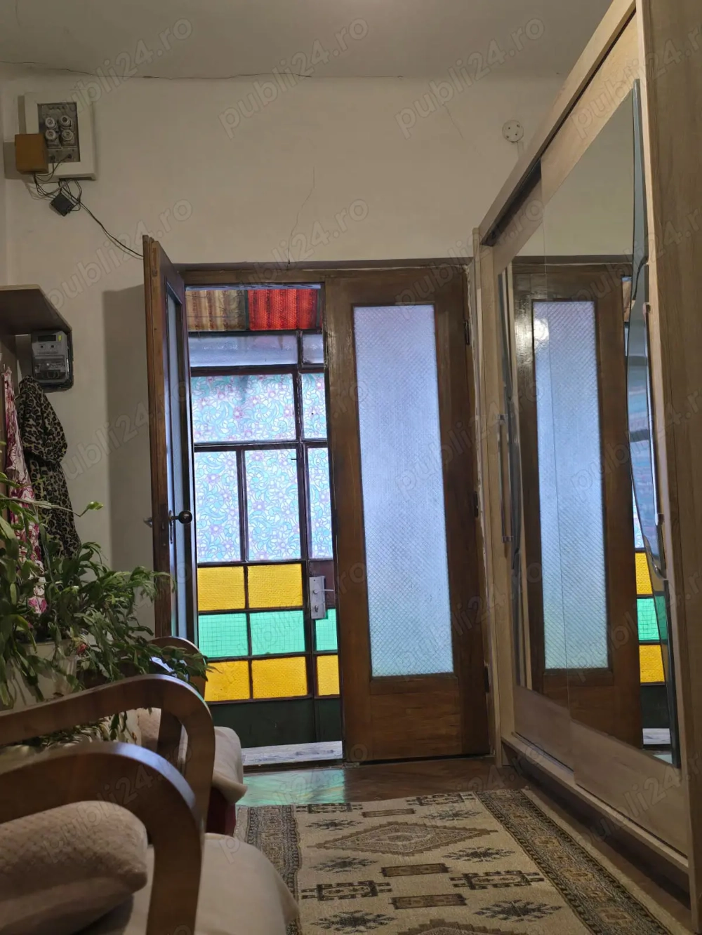 Casa solidă zona DAMBOVITA teren 500 mp