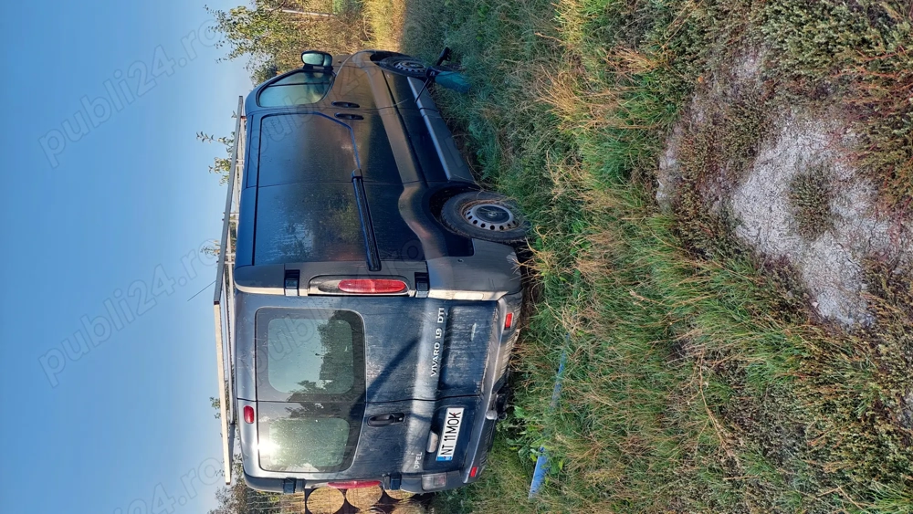 Vind sau schimb motor defect cu auto mai mic 