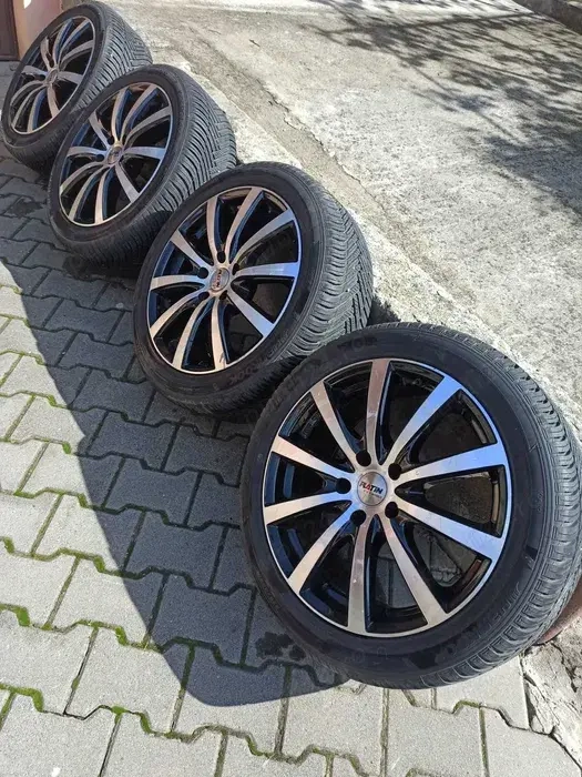 Jante cu cauciucuri 235/45 R18 M+S , 5x114,3 , et 50