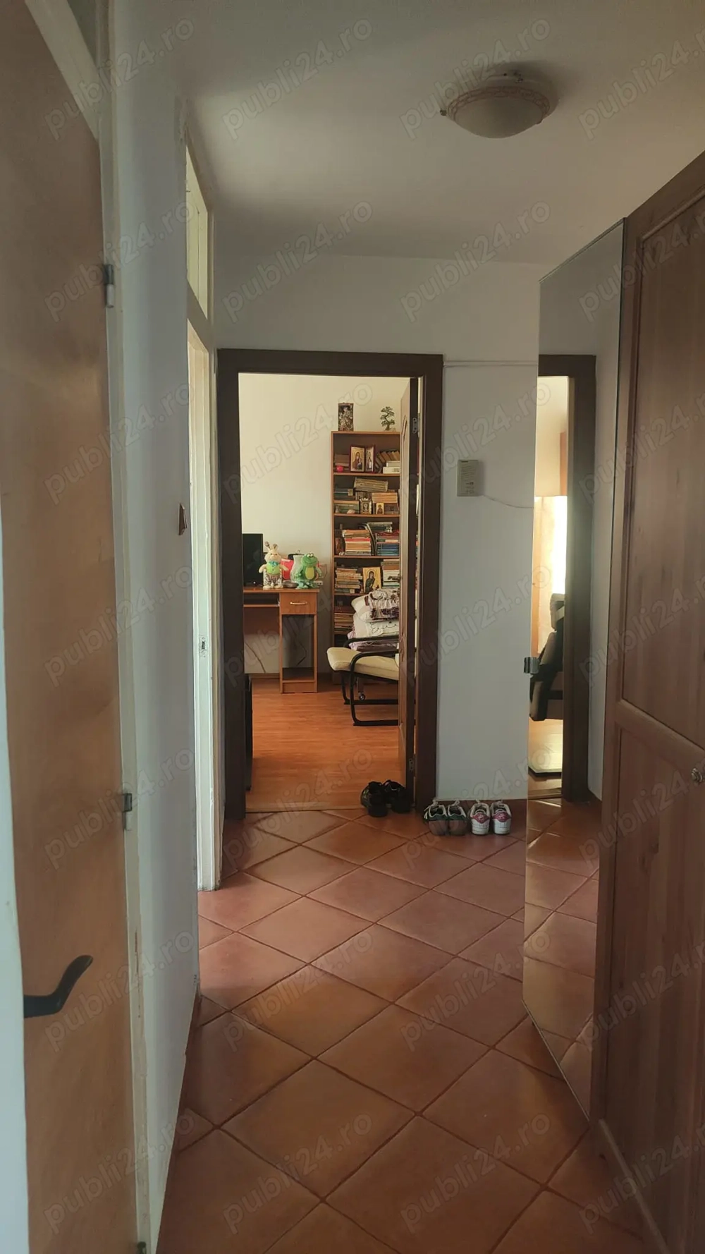 Vând apartament 2 camere cf 1 Rahova 