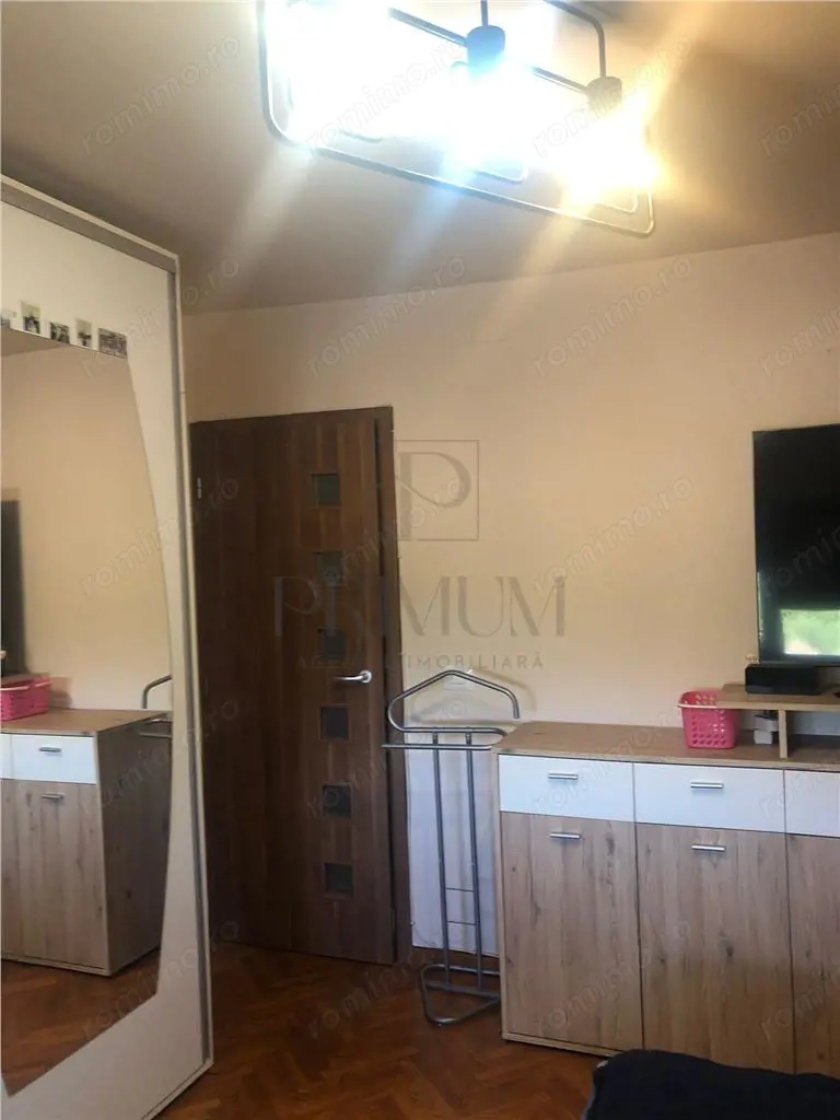 SOARELUI - ETAJ 1 - DECOMANDAT - 3 CAMERE - 2 BAI - 3 BALCOANE - CENTRALA PROPRIE - CLIMA