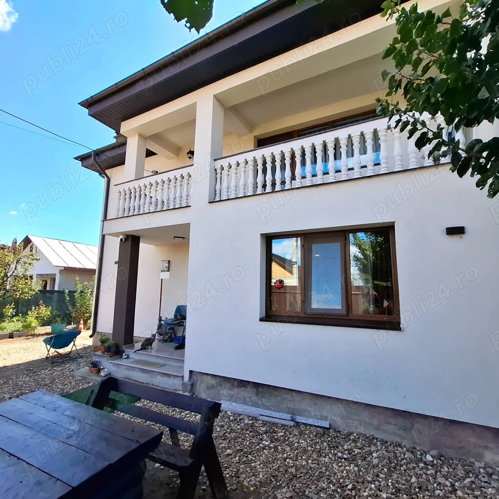 Casă de vânzare   construcție 2015