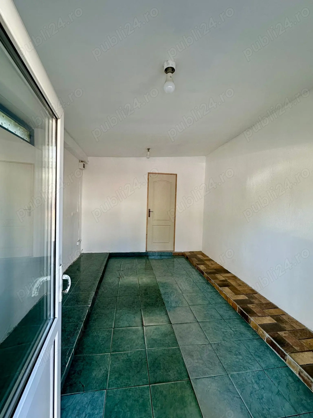 Spațiu comercial de închiriat Spațiu comercial de închiriat