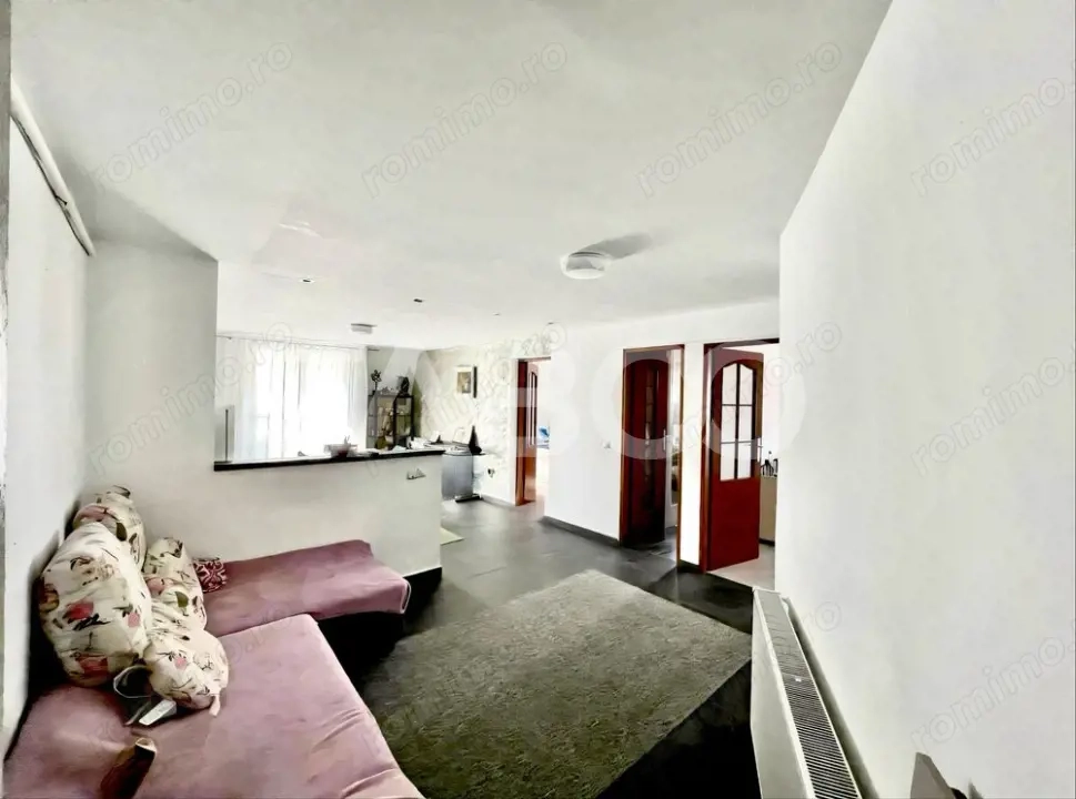 De vanzare apartament cu 3 camere in vila cartierul in Gheorgheni