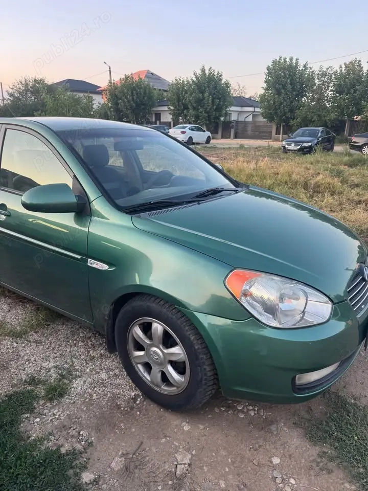 Vand HYUNDAI ACCENT an fabricație 2007