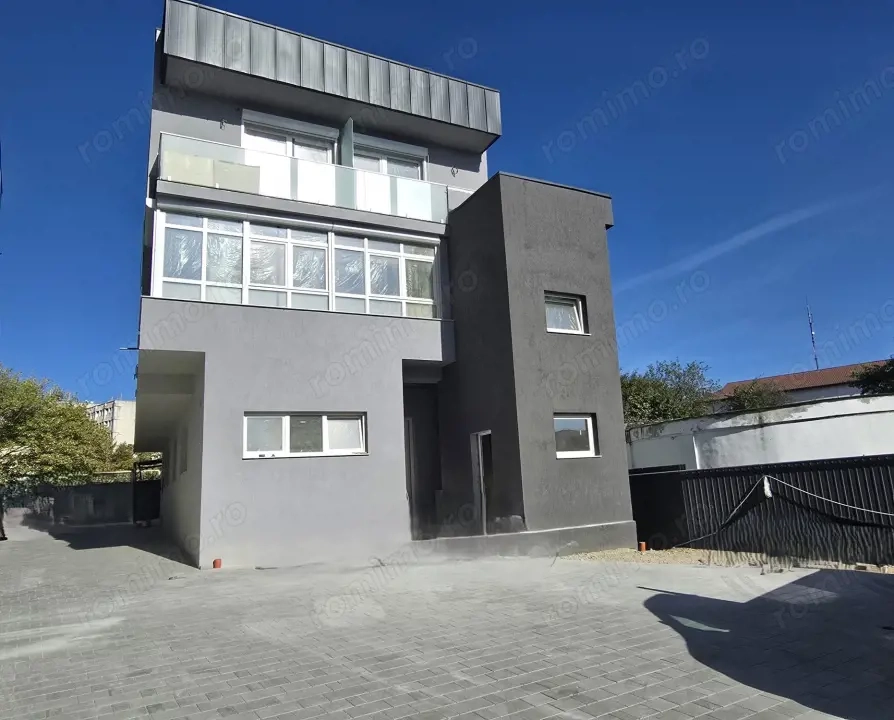 Apartament 2 Camere, Decomandat, Zona Găvana, Etaj 1