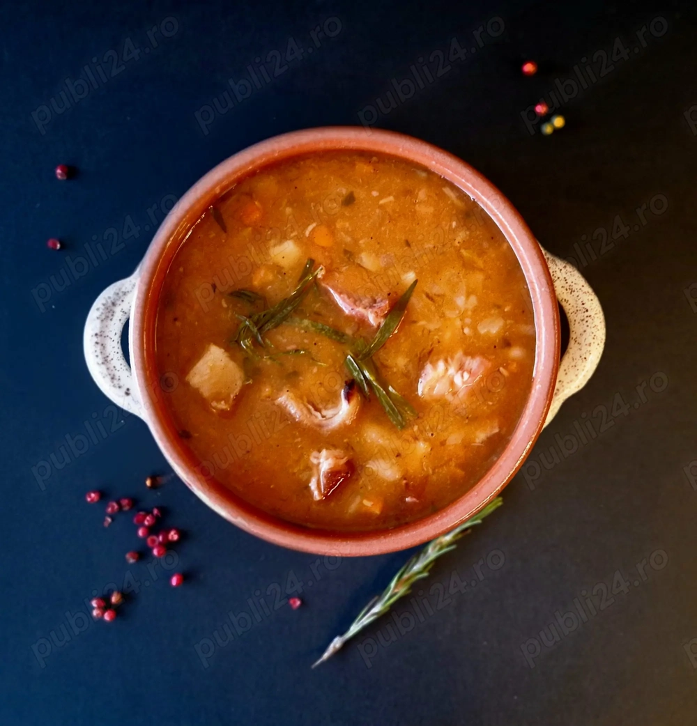 Personal bucatarie- gratar si salate