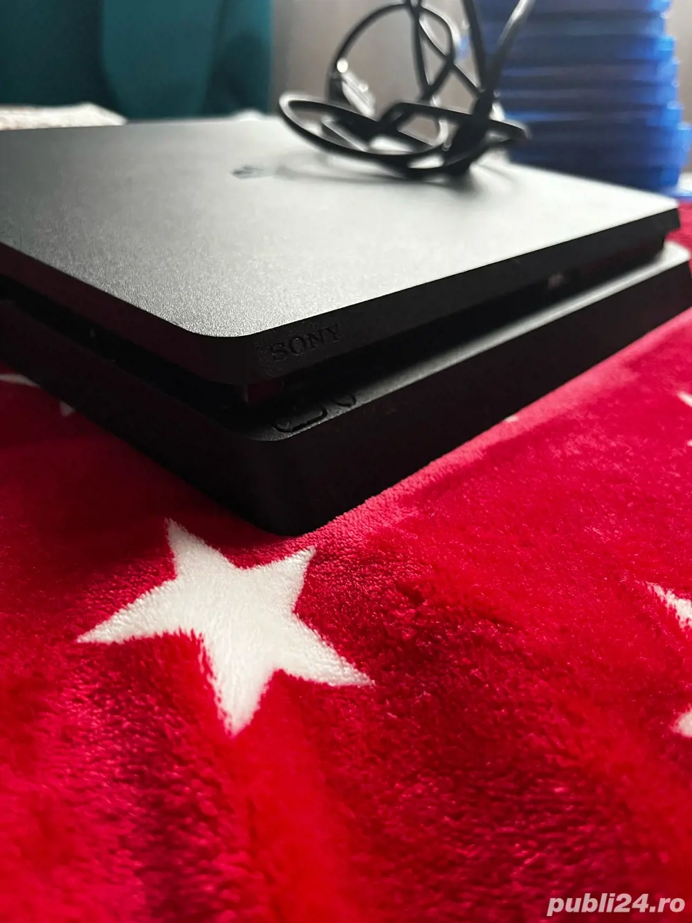 Vand PlayStation4 Slim 