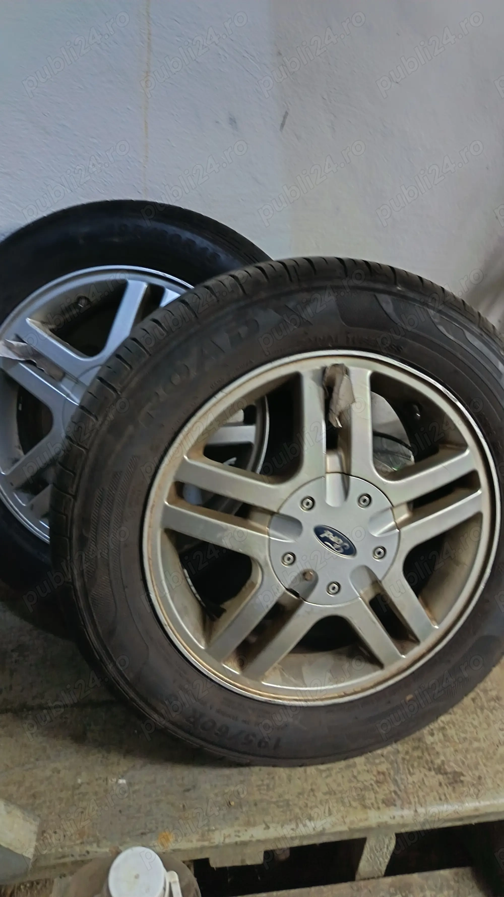 Autoturism Ford Focus 