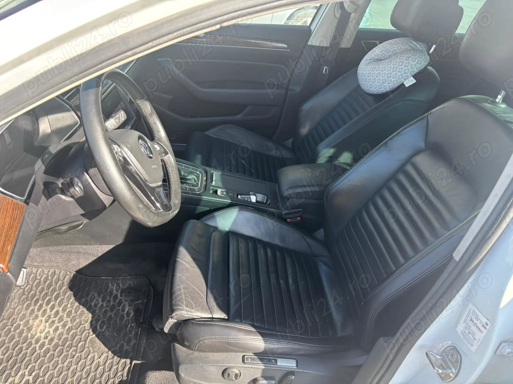 Vând Volkswagen Passat b8 