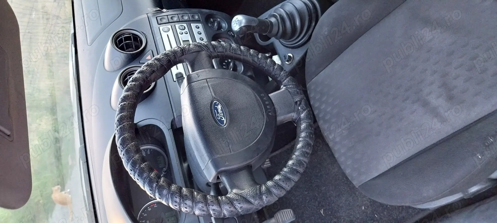 Ford fiesta 2005 1388 benzină Ford fiesta 2005 1388 benzină