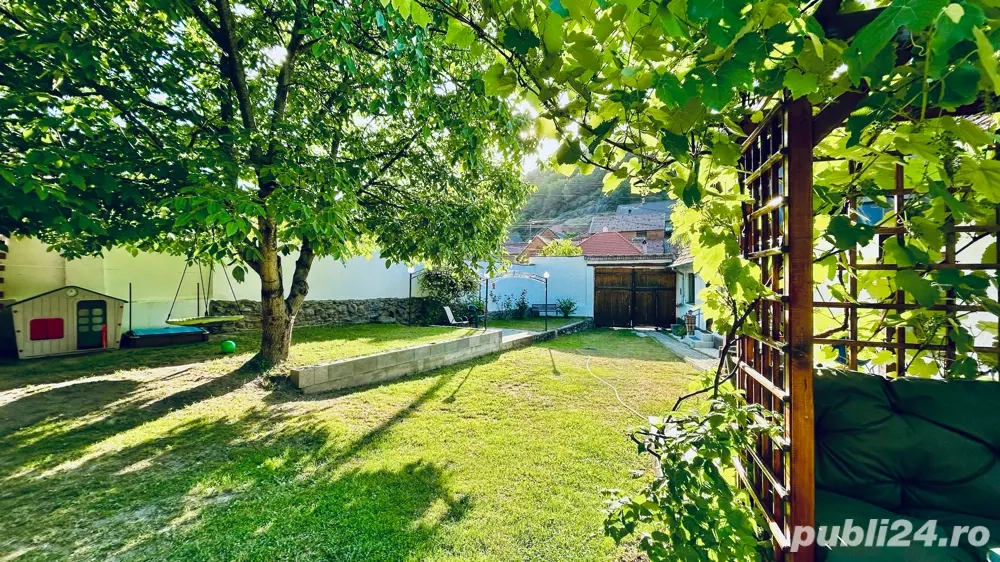 Casa de vanzare in Marginimea Sibiului, sat Talmacel 